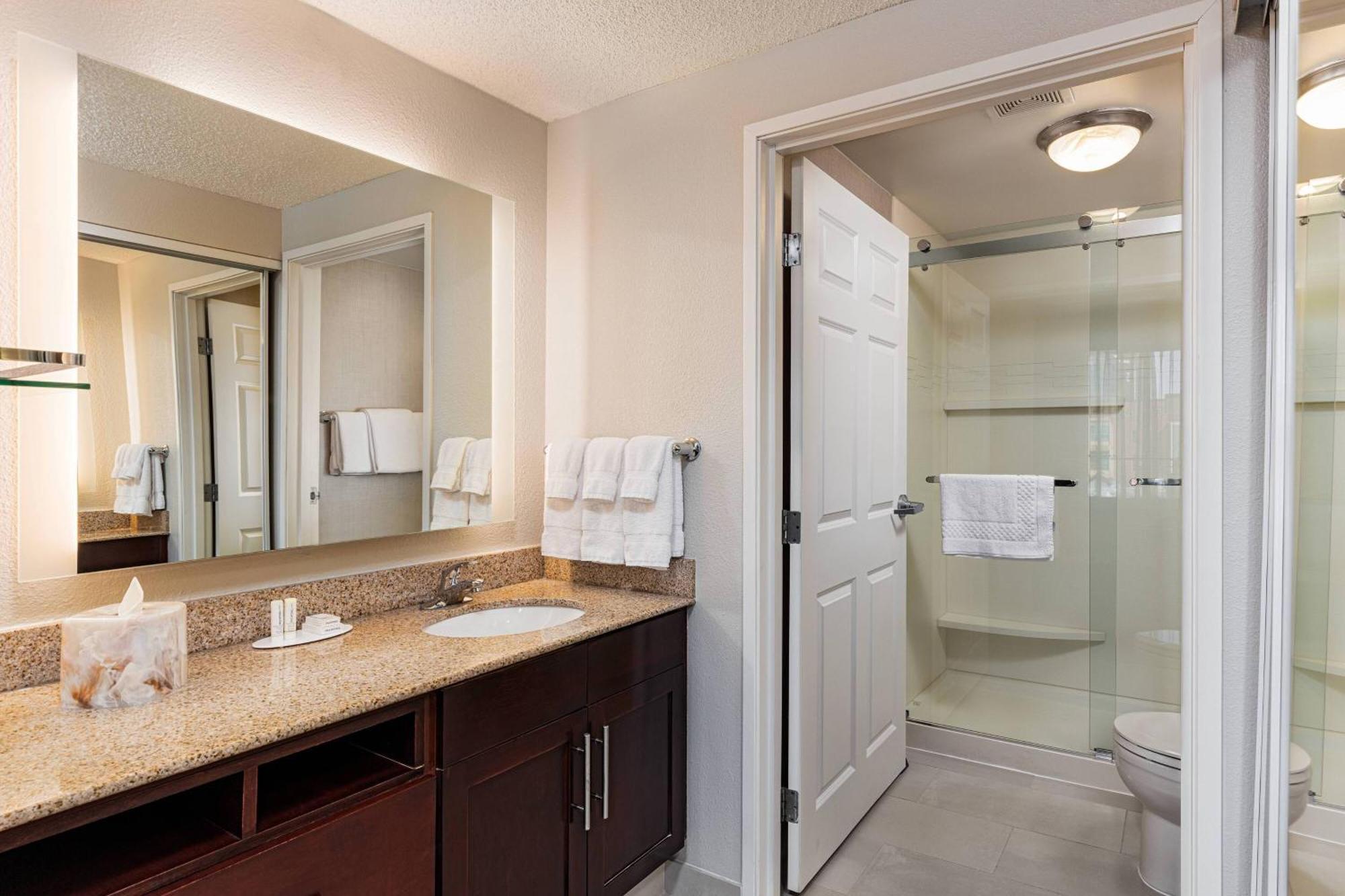 Residence Inn Louisville Downtown Exterior foto